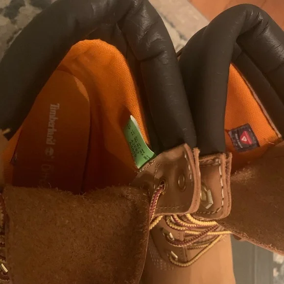 Woman’s timberland Waterville boots - Picture 4 of 9